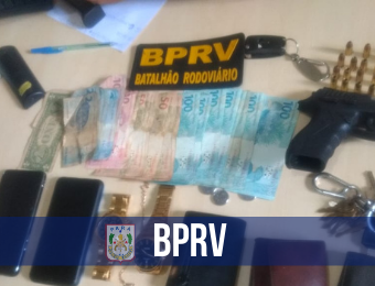 BPRv apreende arma de fogo e munições em um carro no município de Igarapé Miri