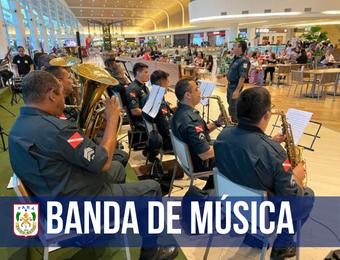 Banda de Música da PM apresenta última cantata natalina de 2022 em shopping comercial de Belém