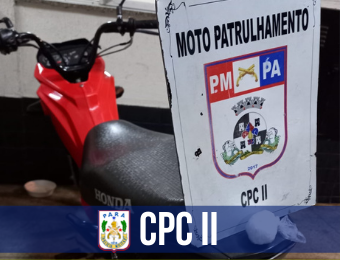 Na Pratinha, PM prende dupla com drogas e motocicleta roubada