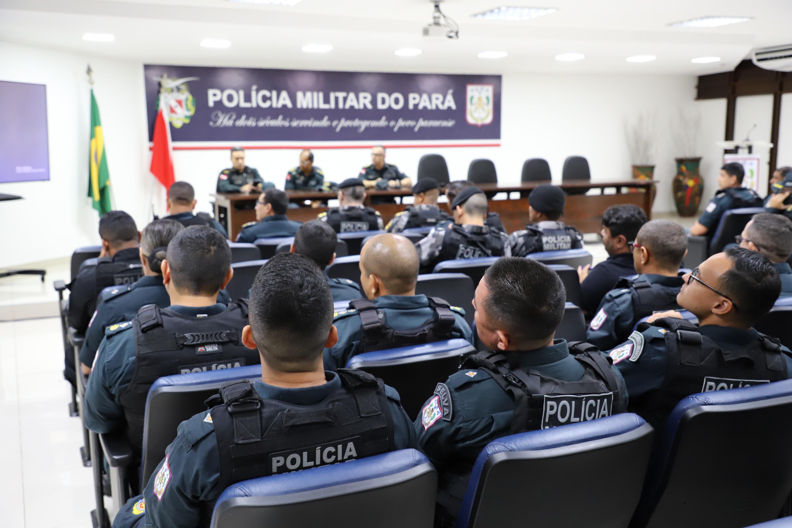 Reunião d</div><a class=