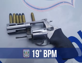 Dupla é presa por porte ilegal de arma de fogo, em Paragominas