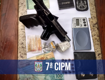 7ª CIPM apreende pistola israelense, munições e drogas em capô de carro