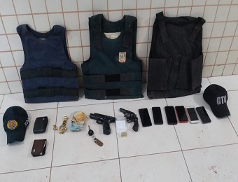 Polícia Militar apreende arma, coletes balísticos e ouro roubado em Itaituba