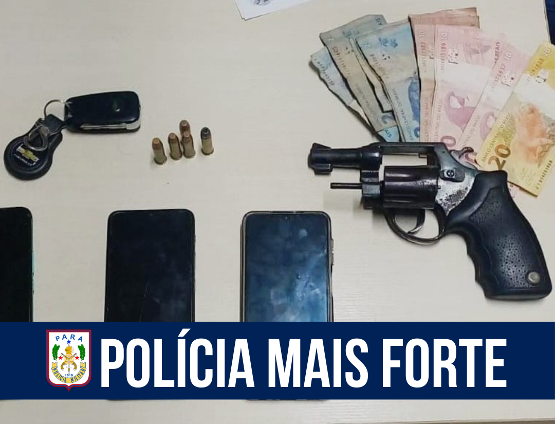 PM prende dupla suspeita de roubo a veículo e apreende arma