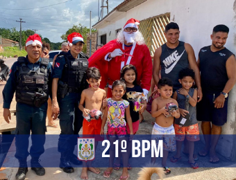 21°BPM realiza entrega de brinquedos e cestas básicas em Marituba