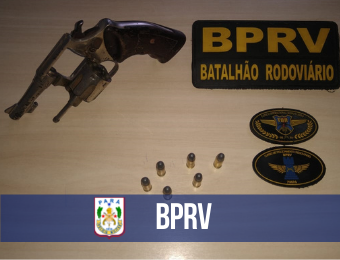 BPRv prende condutor por porte ilegal de arma de fogo